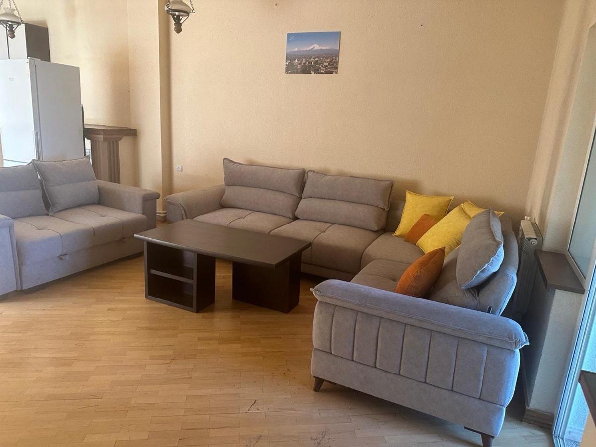 Tatev Apartments Erivan Dış mekan fotoğraf