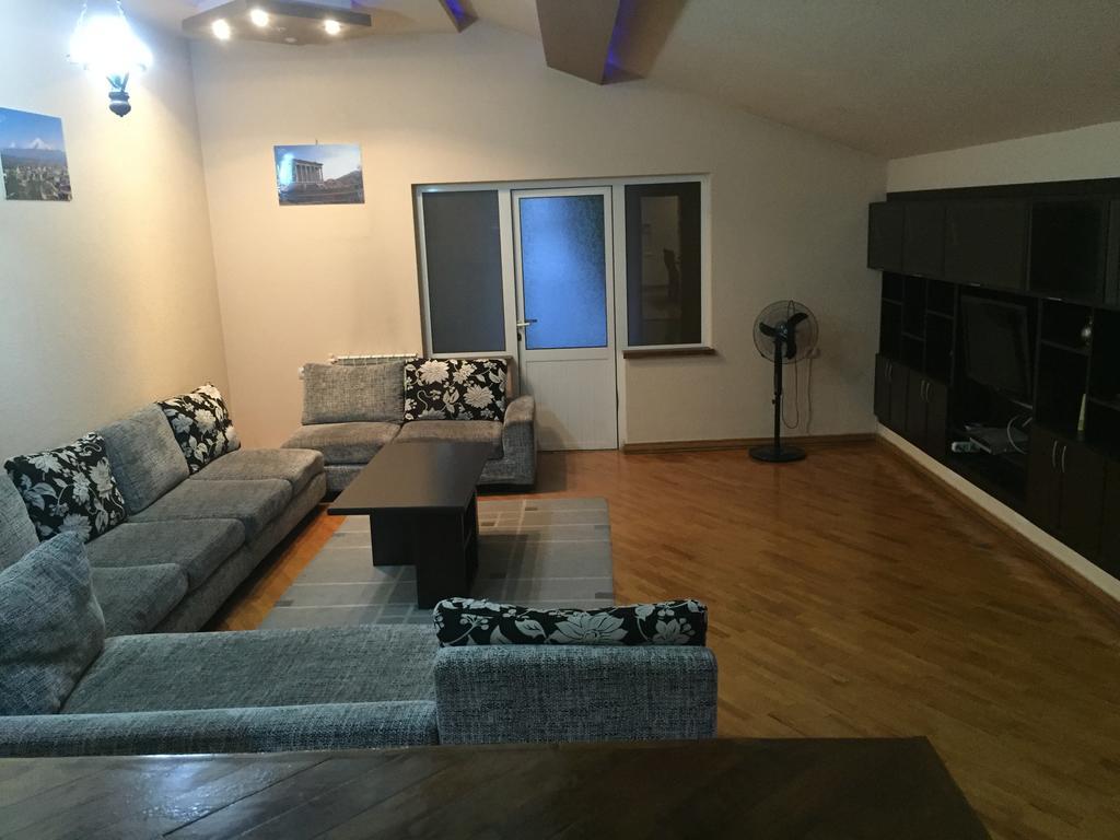 Tatev Apartments Erivan Dış mekan fotoğraf